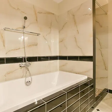 19 Floor With Views * كلابيدا